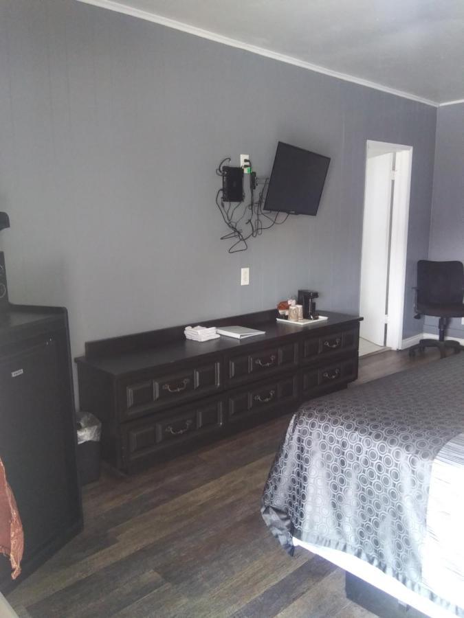 Modoc Inn Alturas Buitenkant foto